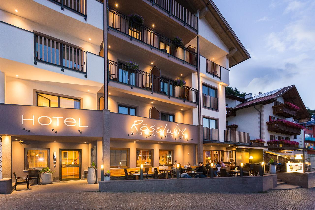 Roesslwirt Hotel Barbiano  Exterior photo